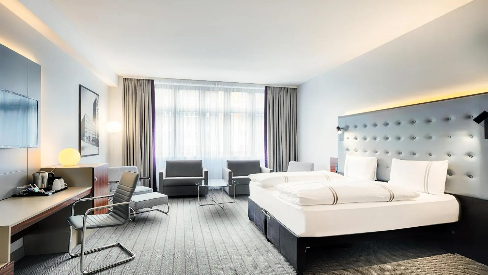 AZIMUT Hotel Colonia