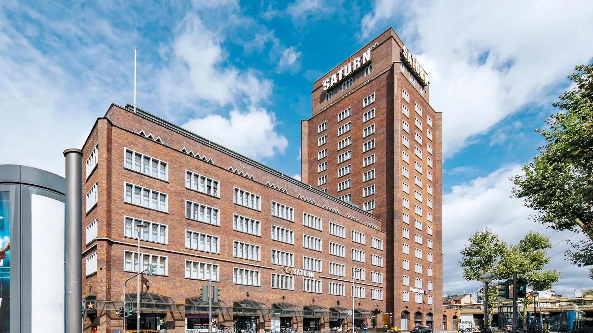 ***  AZIMUT Hotel Colonia Germania