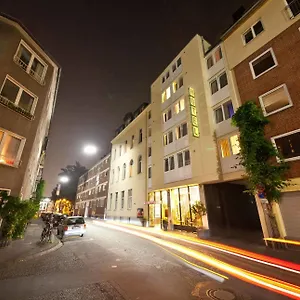 3* Hotel Leonet