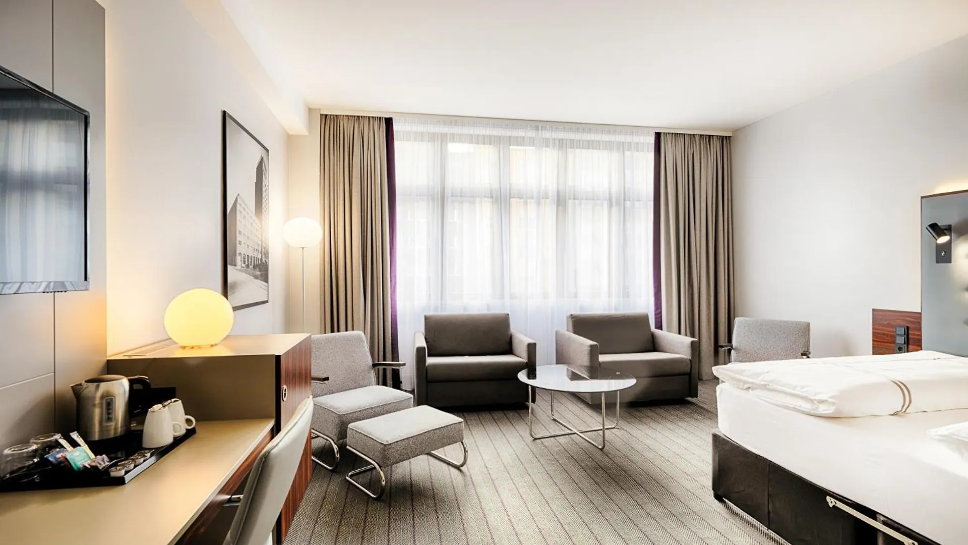 *** Отель Premier Inn Koln City Mediapark Германия