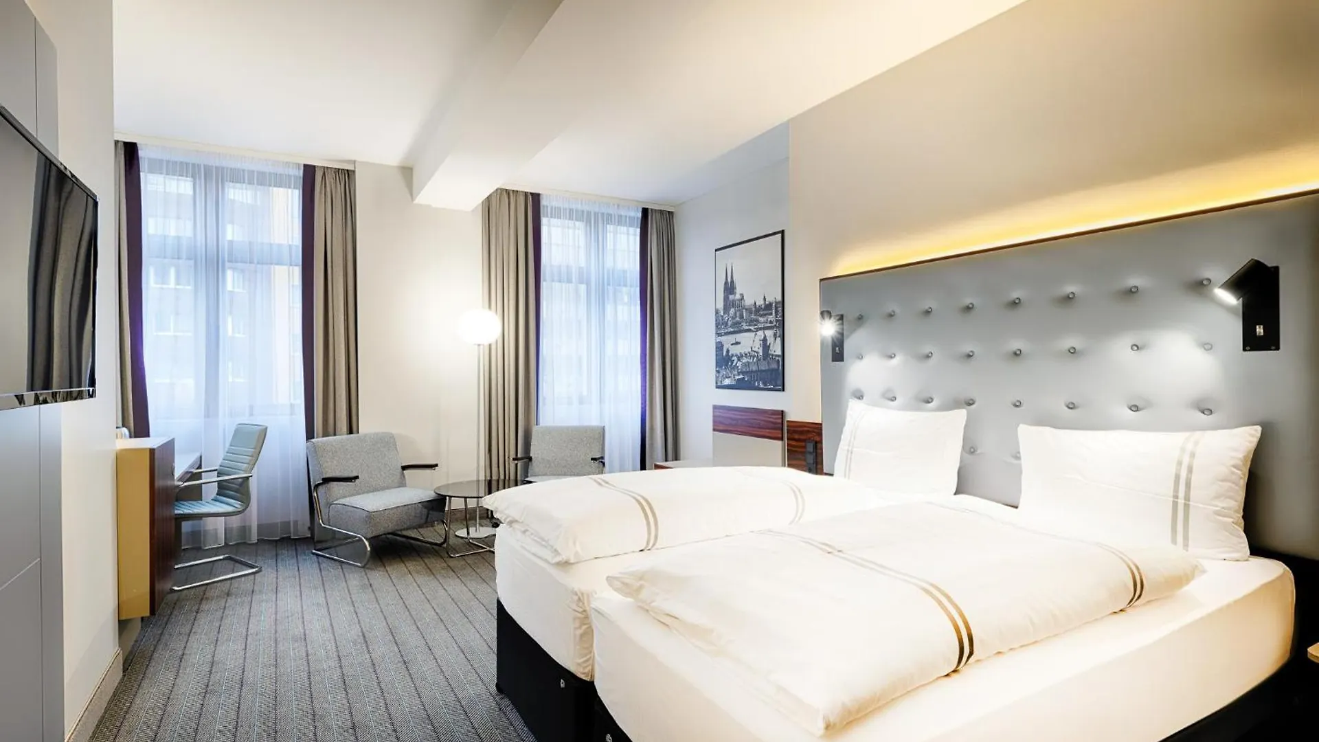 Premier Inn Koln City Mediapark Отель Кёльн
