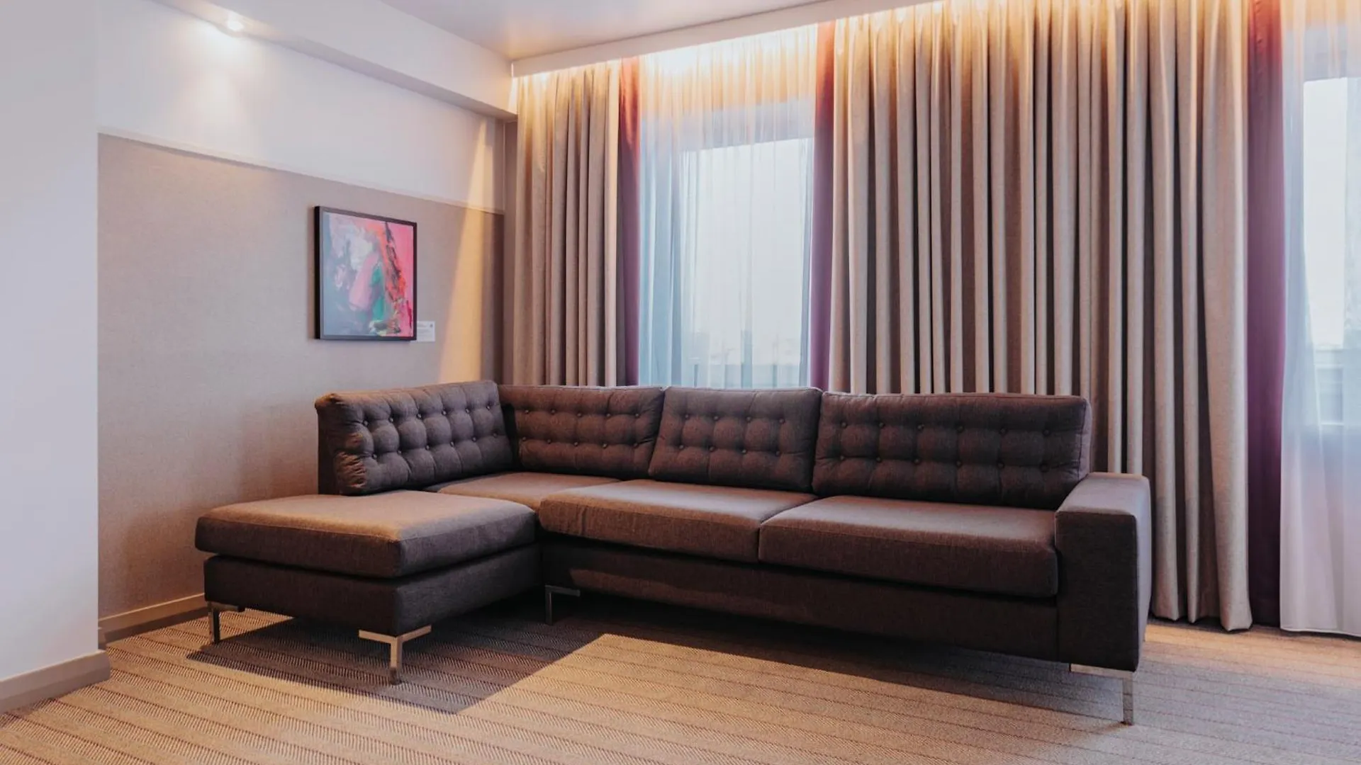 Отель Premier Inn Koln City Mediapark